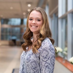 Meet your Posher, Emily